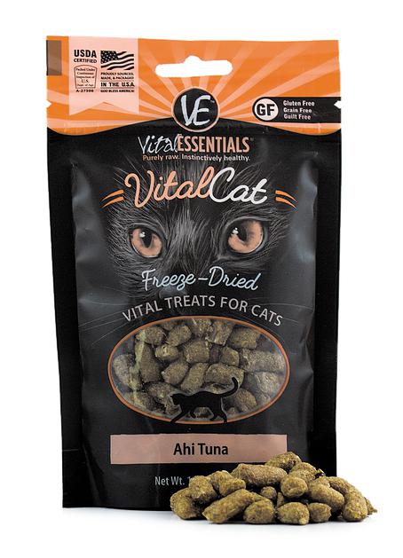 Vital Essentials Ahi Tuna Freeze-Dried Raw Grain-Free Cat Treats, 1.1oz.-Le Pup Pet Supplies and Grooming